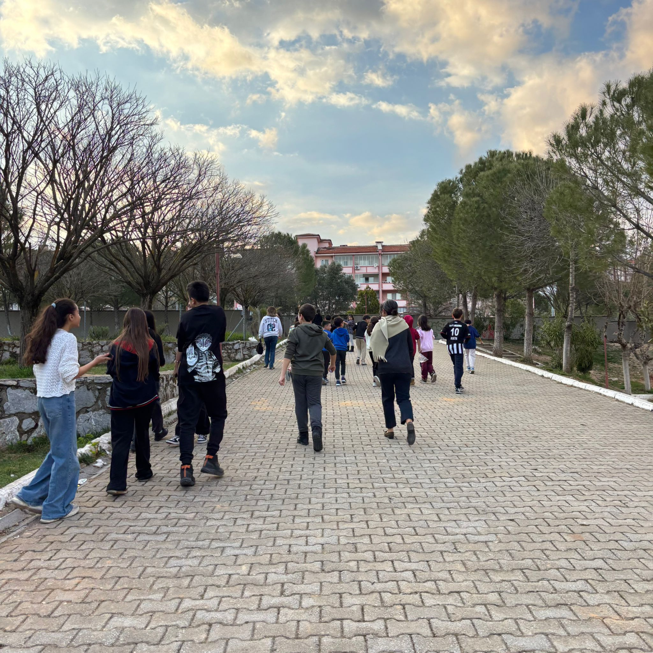 Tohum Topları Atölyesi ile Doğaya Umut Ekildi