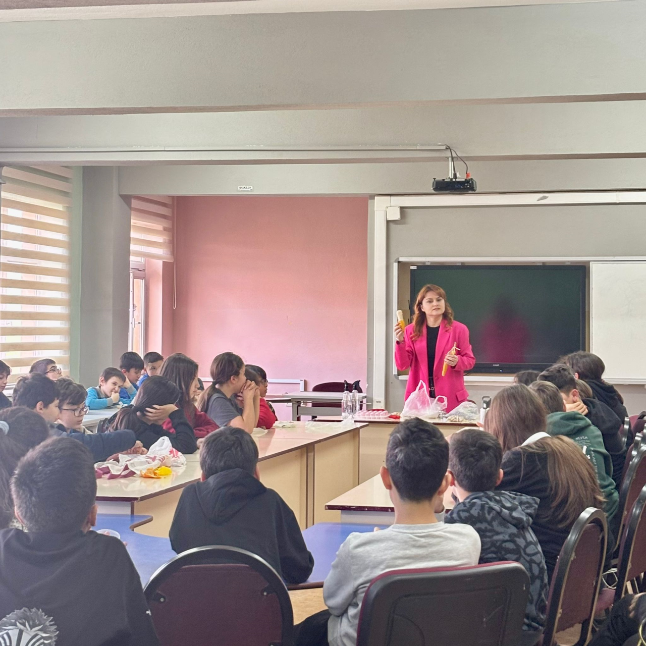 Tohum Topları Atölyesi ile Doğaya Umut Ekildi