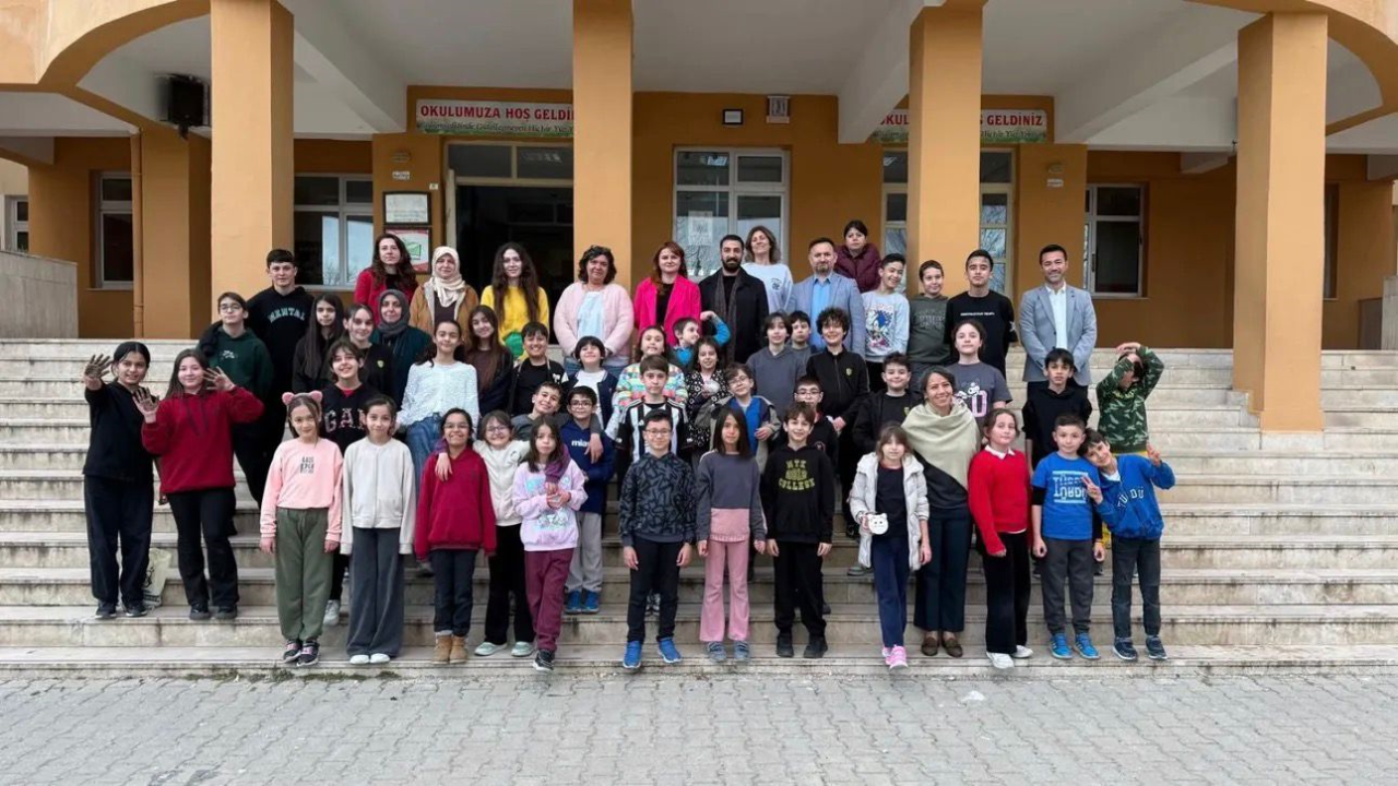 Tohum Topları Atölyesi ile Doğaya Umut Ekildi